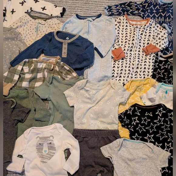 Cloud Nine Baby Boy Clothing Bundle – 19 Pieces - Picture 1 of 7